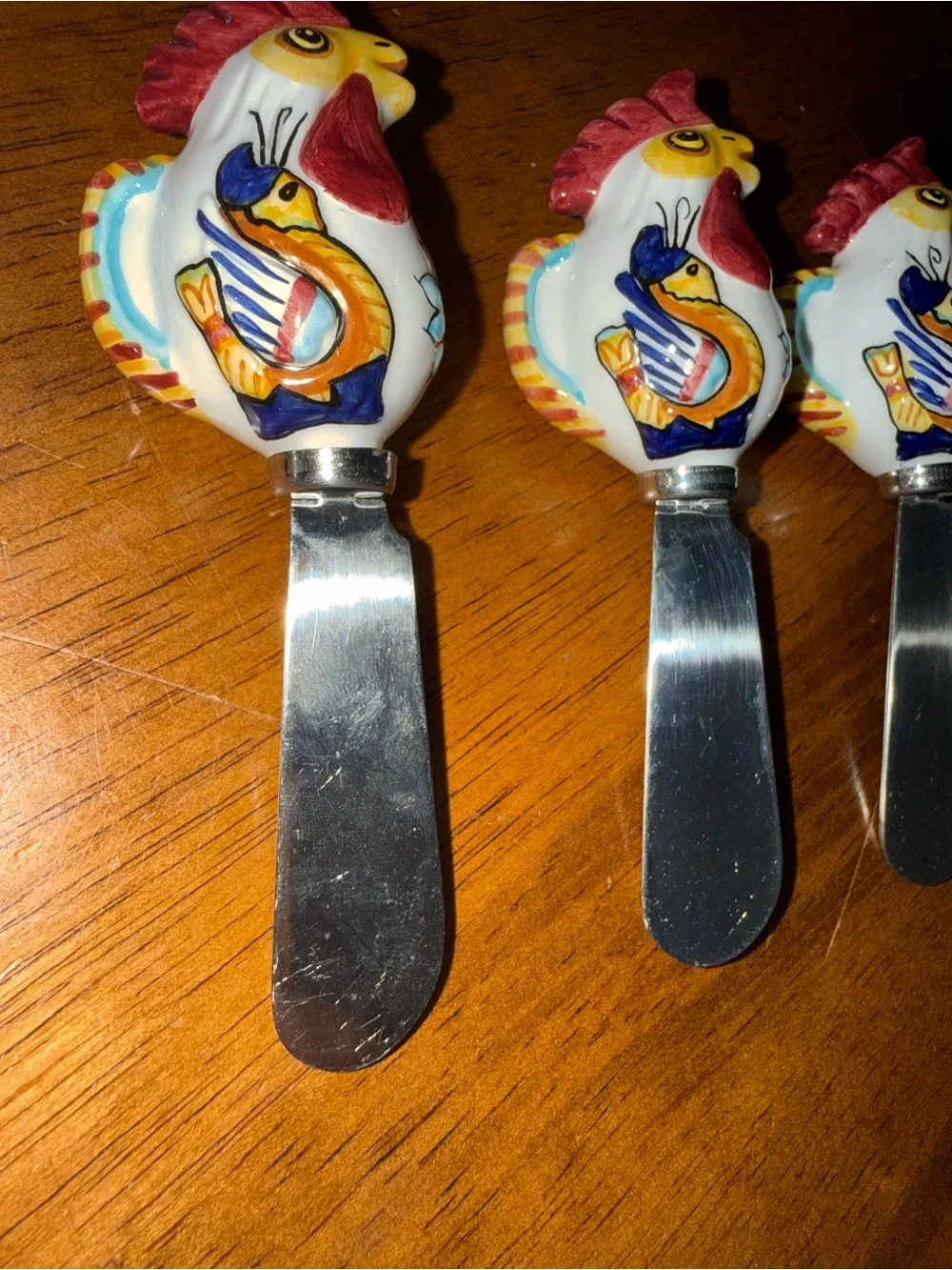 Set of 3 Williams Sonoma Hand-Painted Rooster Ceramic Spreaders